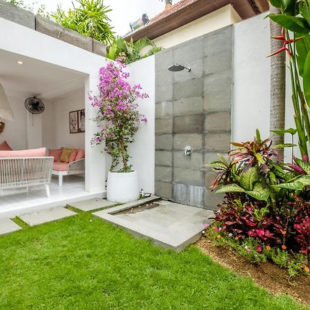 Maison Jolie Villa By Betterplace Canggu Esterno foto
