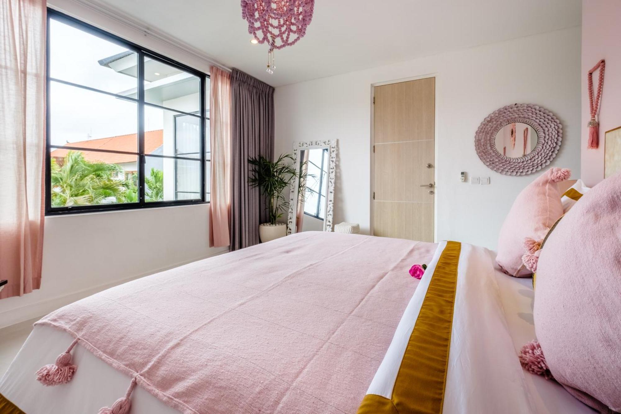 Maison Jolie Villa By Betterplace Canggu Esterno foto