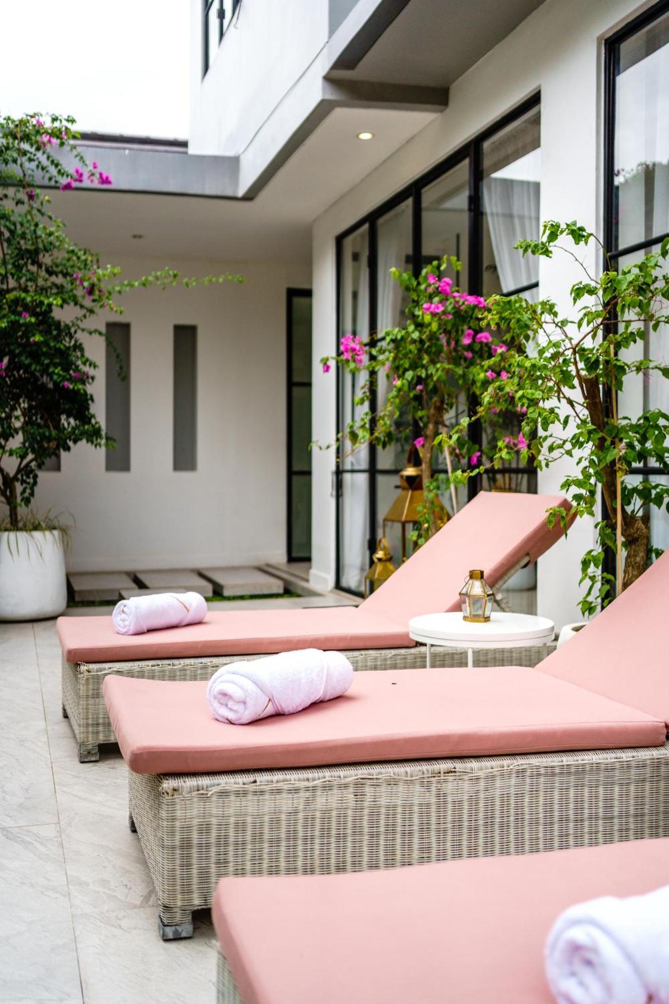 Maison Jolie Villa By Betterplace Canggu Esterno foto